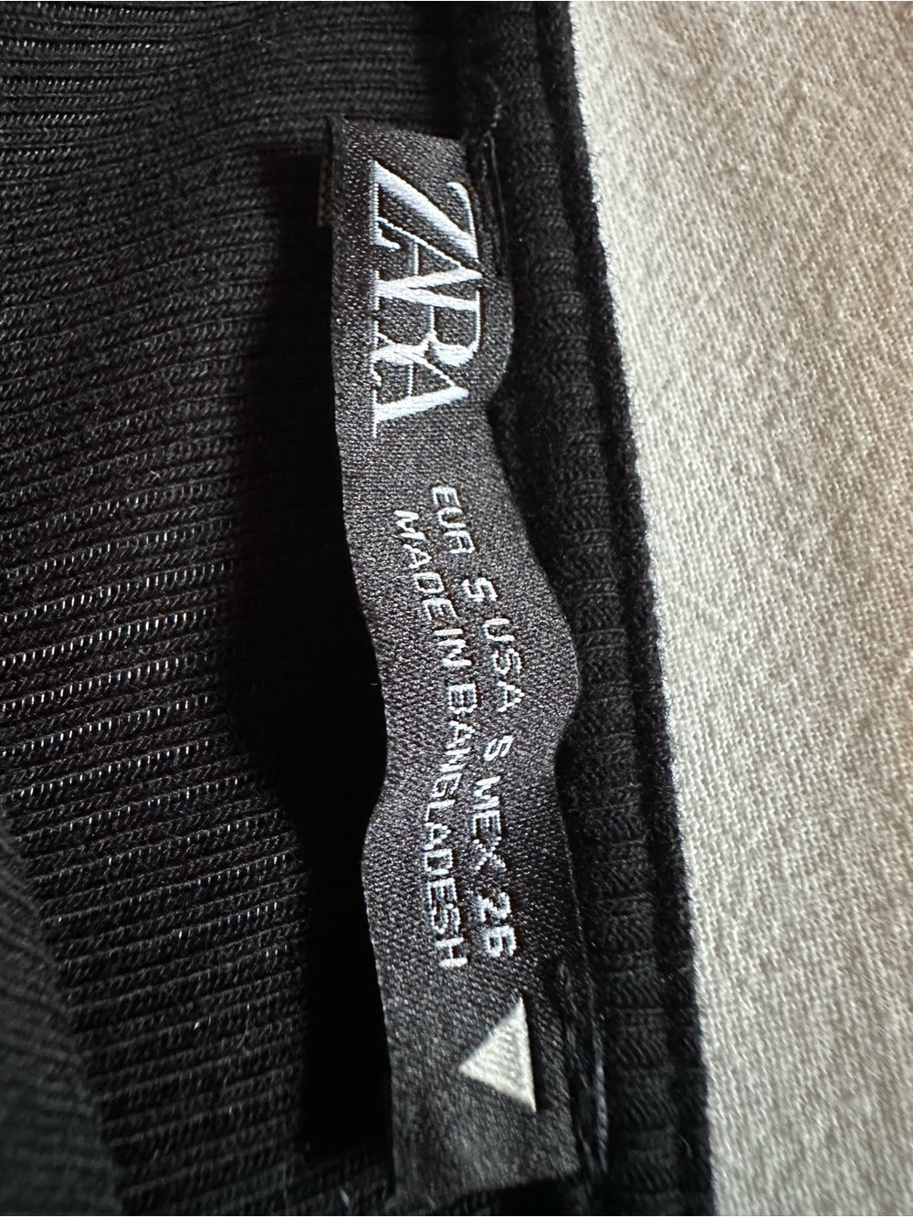 Zara Black Ribbed Midi/Mini Dress - Picture 4 of 4